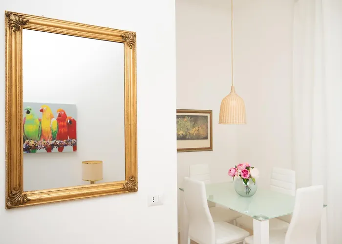 Appartement West Park With Parking By Solutions Como