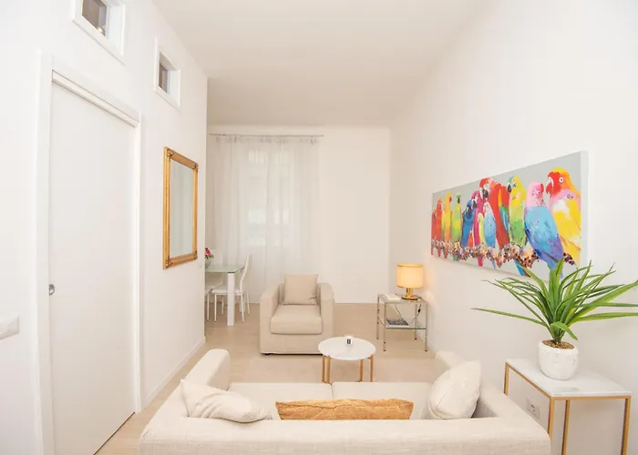 Appartement West Park With Parking By Solutions Como